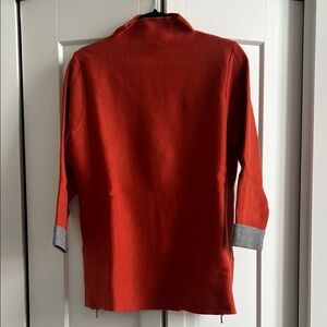 Dark Orange Tahari Long Sleeve Sweater Top with Gray Cuffs
